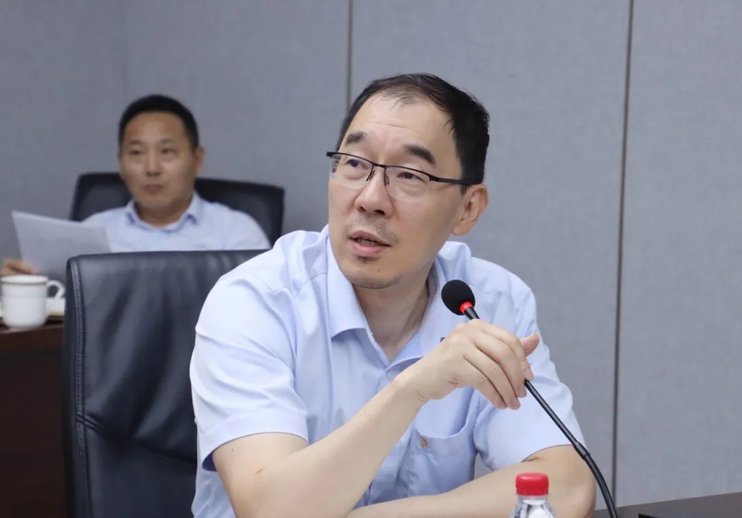 海南礦業(yè)召開(kāi)“安全生產(chǎn)月”動(dòng)員大會(huì)3.webp_副本.jpg